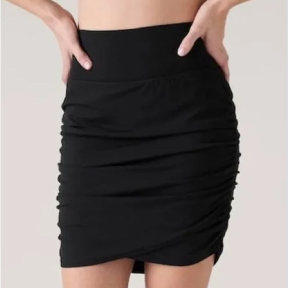 Athleta Black Ruched Pencil Mini Skirt